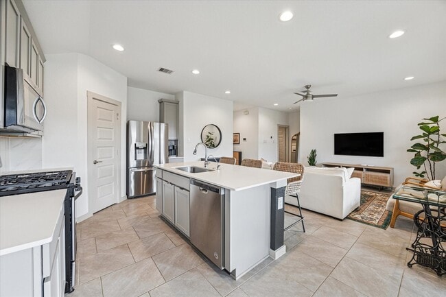 Building Photo - 3814 Sparkman Ln