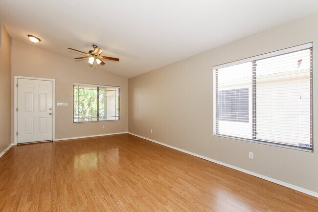 Building Photo - 13221 W Acapulco Ln