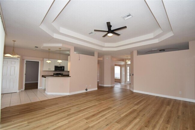 Building Photo - 33 Westridge Ln