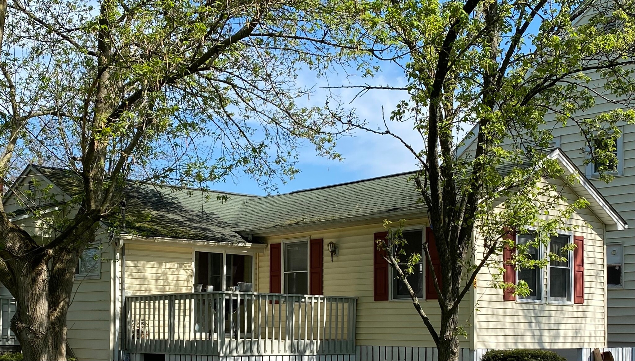 Building Photo - 265 2nd St