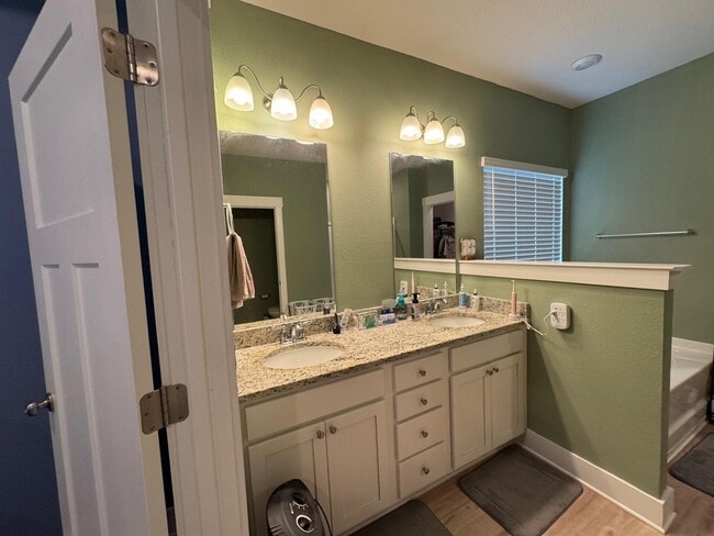 Building Photo - 2379 Cloudberry Dr
