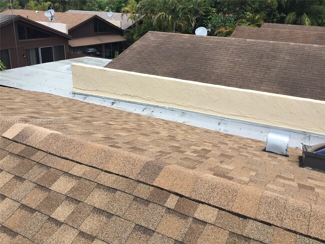 Building Photo - 11318 SW 114th Cir Terrace