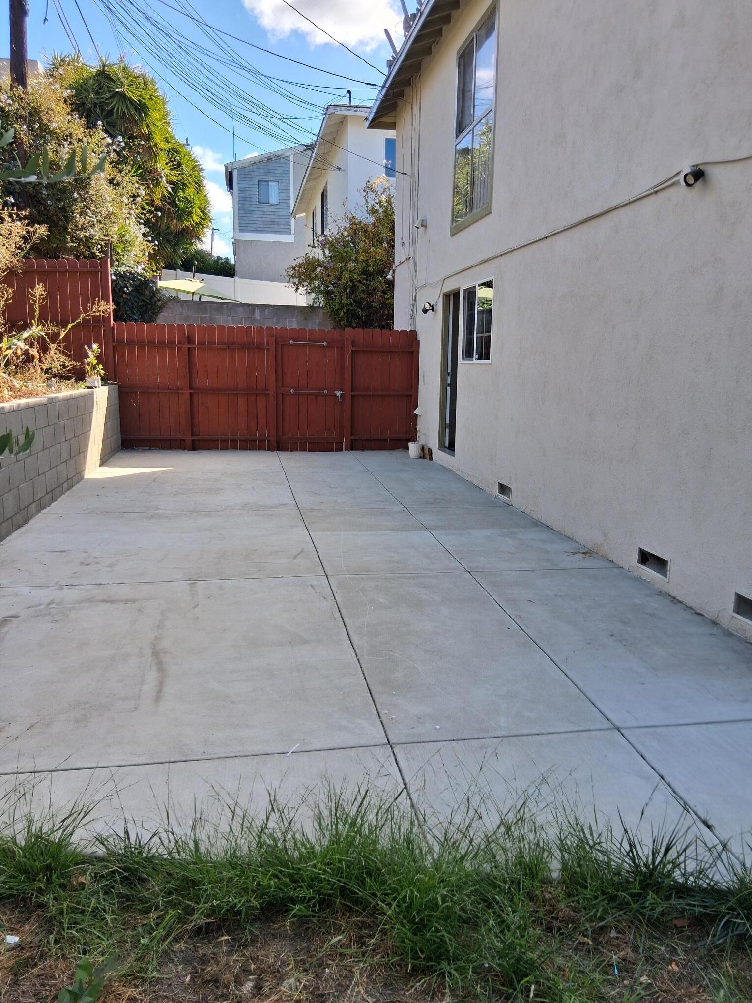 Building Photo - 641 Hardin Dr