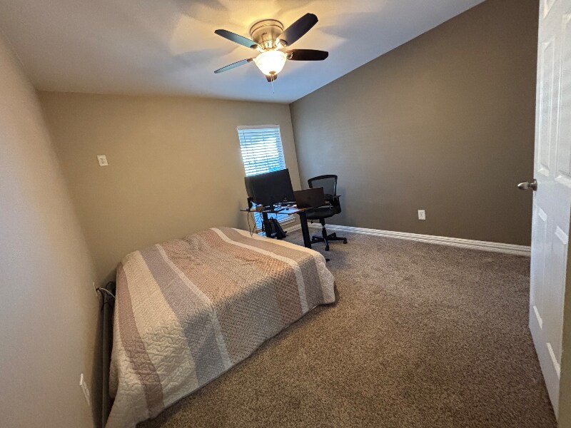 Building Photo - 9461 Timberleaf Dr