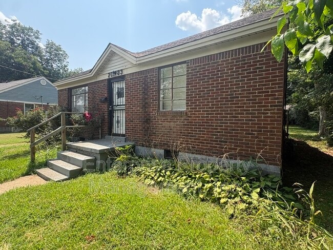 Building Photo - 2083 Charleston Rd