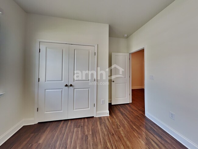 Building Photo - 678 Alcovy Mill Park