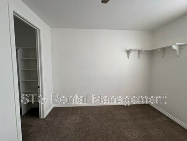 Building Photo - 668 Rio Virgin Dr