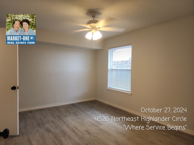 Building Photo - 4526 NE Highlander Cir