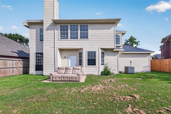 Building Photo - 4011 Alexis Cir