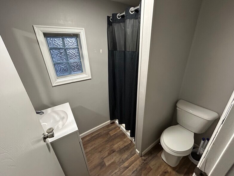 Building Photo - 310 W Pike St