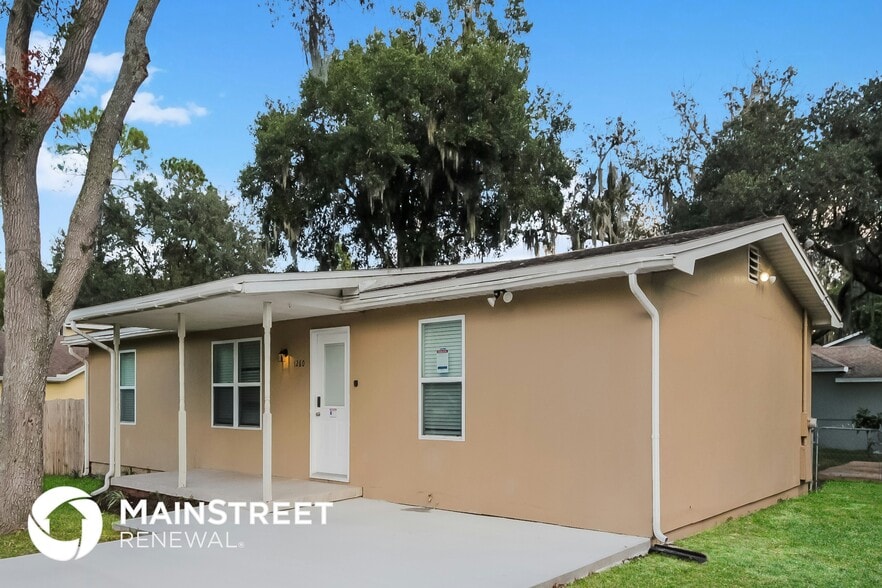 Building Photo - 1260 Palm Dr