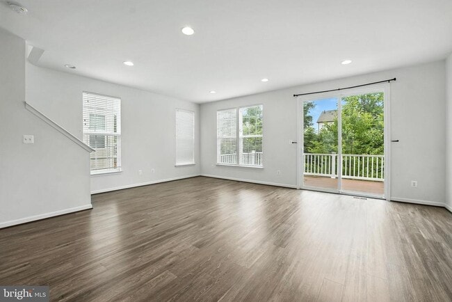Building Photo - 8162 Agnes Ln