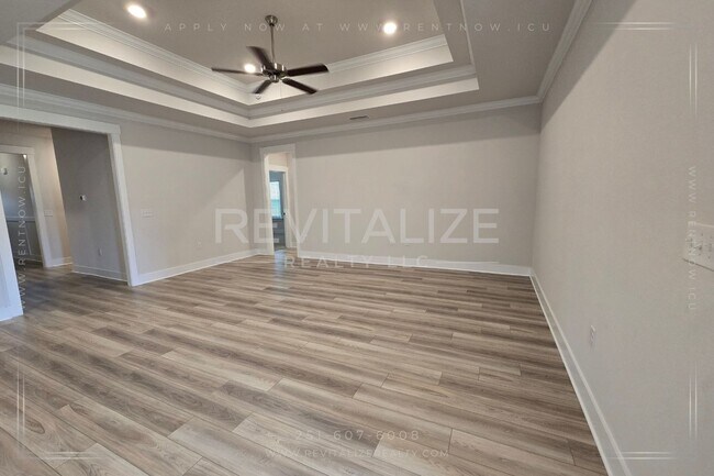 Building Photo - Modern 4BR/3BA Home Near Gulf Shores