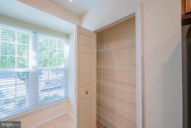 Building Photo - 5920 Terrapin Pl