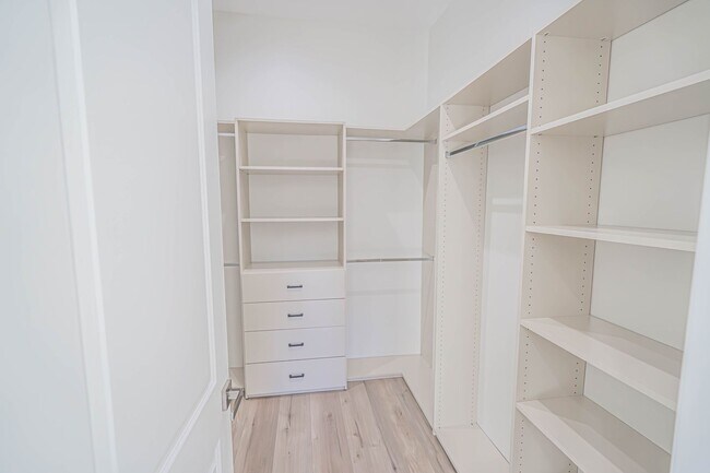 Building Photo - Brand New Construction 3-Bedroom Home for Rent in Canyon Country