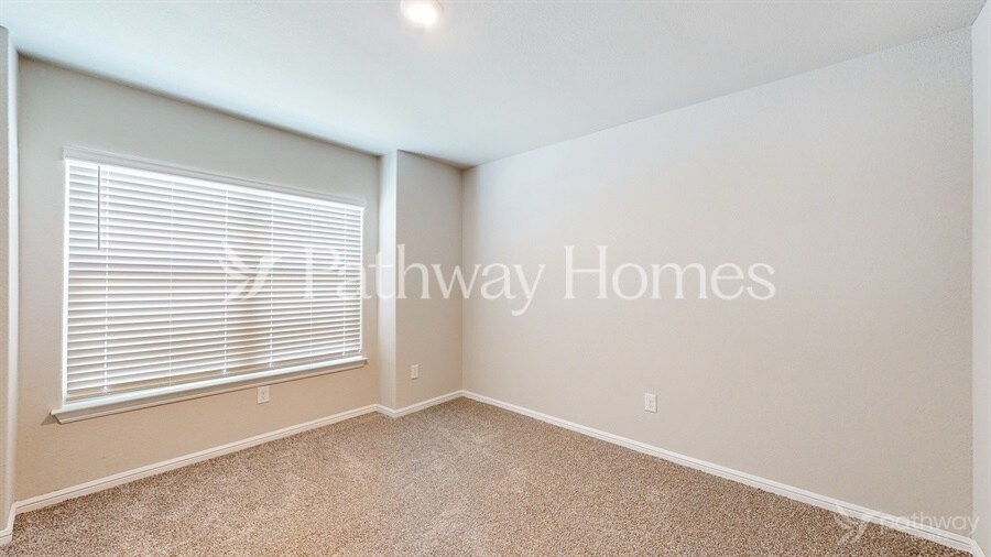Building Photo - 1601 Garysburg Ct