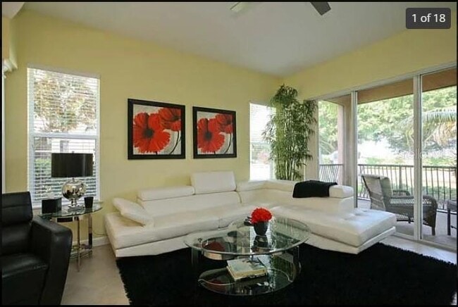 Building Photo - 5514 46th Ct W