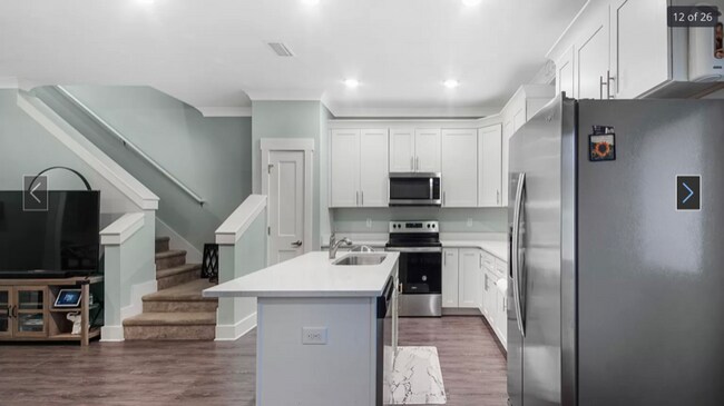 Building Photo - 151 N Sand Palm Rd