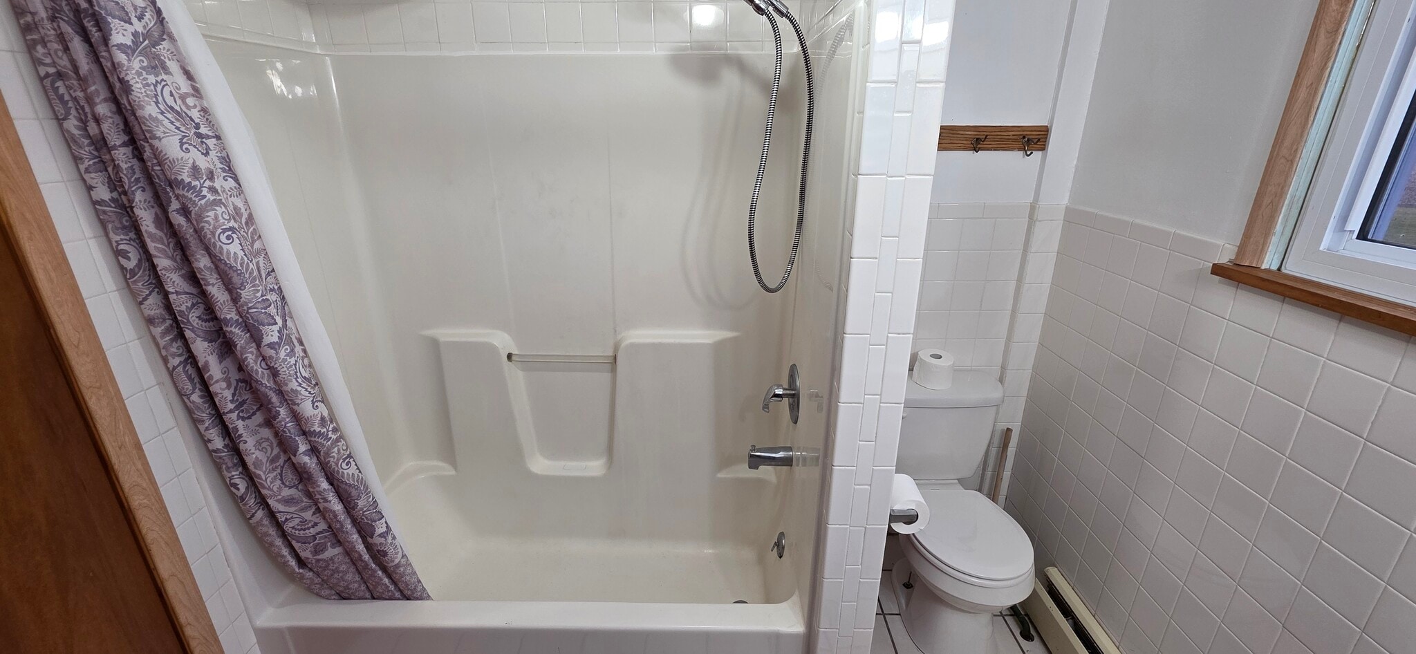 Bathroom - 8295 Limeridge Rd