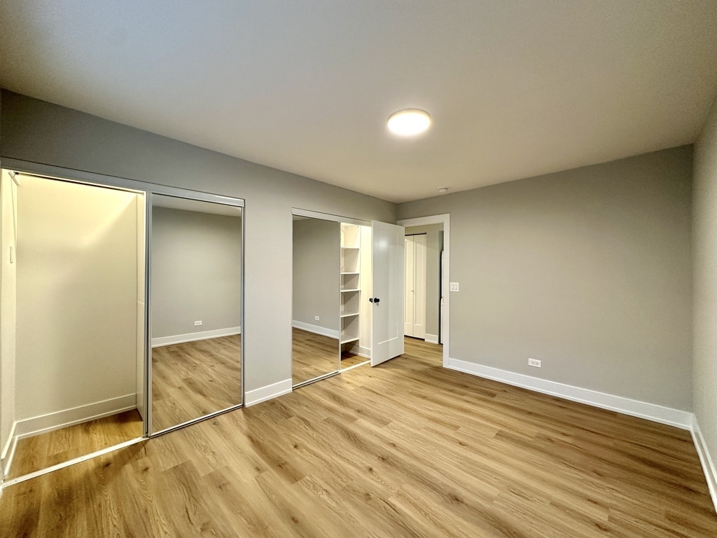 Building Photo - 535 W Aldine Ave