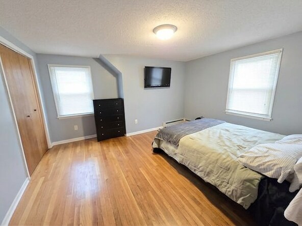 Building Photo - 97 Bates St