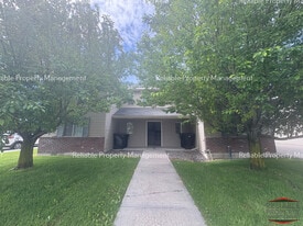 Building Photo - 198 Stockham Blvd