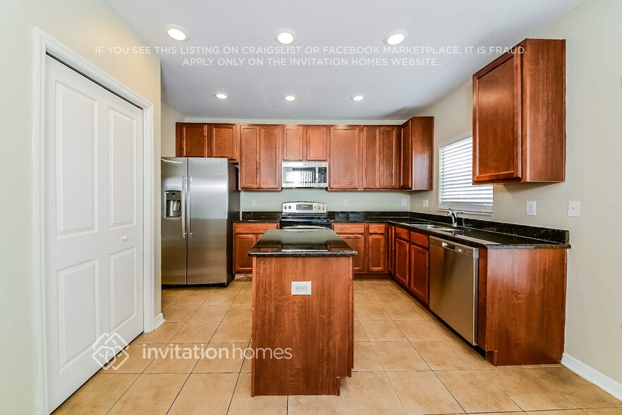 Building Photo - 12652 Belcroft Dr