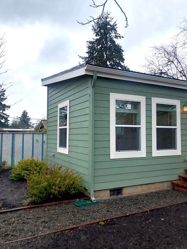Building Photo - 5251B Southeast Bybee Boulevard