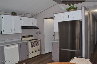 Building Photo - 7807 E Main St