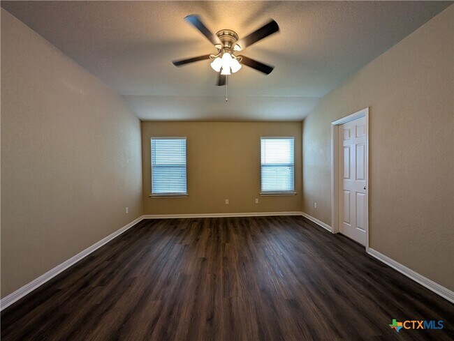 Building Photo - 2587 Diamondback Trail