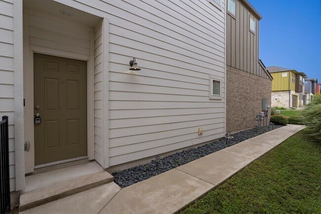 Building Photo - 7312 Harmony Shoals Bnd