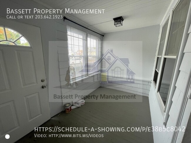 Building Photo - 26 Bradley Ave