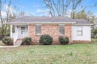 Building Photo - 2383 Paddock Dr