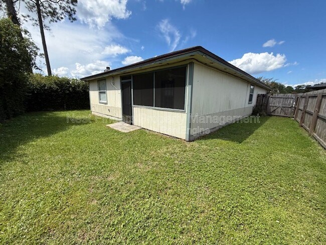 Building Photo - 2641 Sam Houston Pl