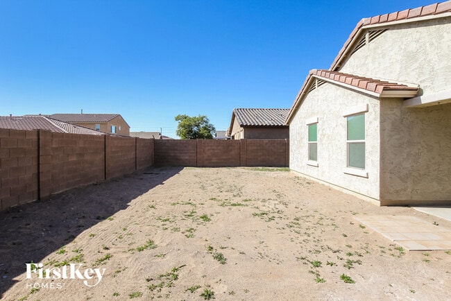 Building Photo - 18501 W Southgate Ave