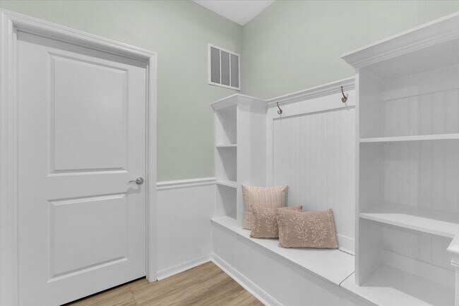 Building Photo - 3074 Mahalo Dr