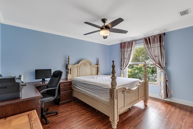Building Photo - 8134 Bautista Way
