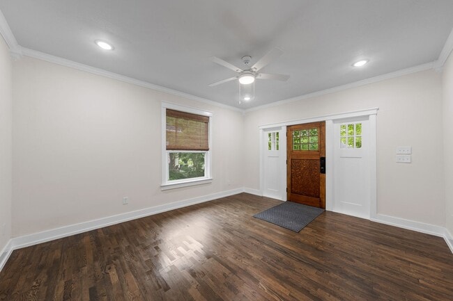Building Photo - Charming 3 Bed / 2 Bath Single-Family Home with Detached 2-Car Garage in Temple ISD