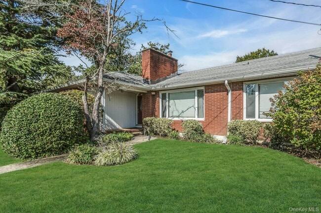 Building Photo - 260 Oak Ridge Ln