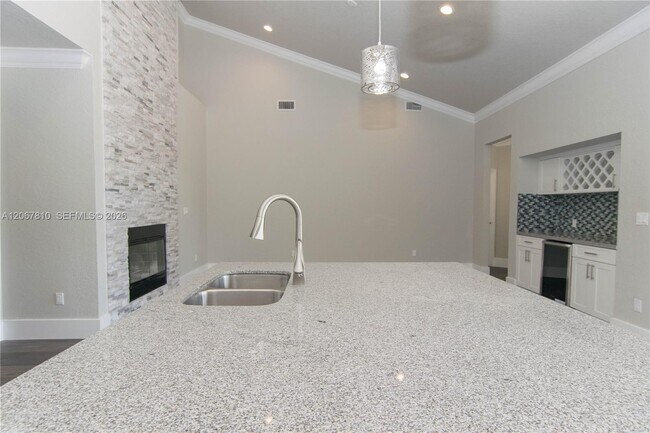 Building Photo - 3799 Lancewood Dr