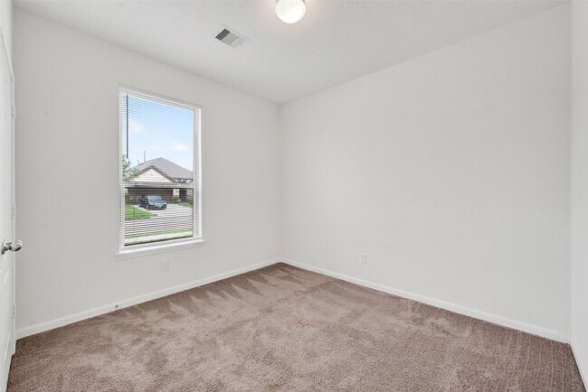 Building Photo - 25611 Reign Wayman Ct