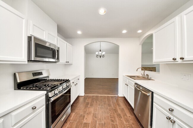 Building Photo - 2511 Orchard Run Way
