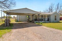 Building Photo - 813 Winnsboro St