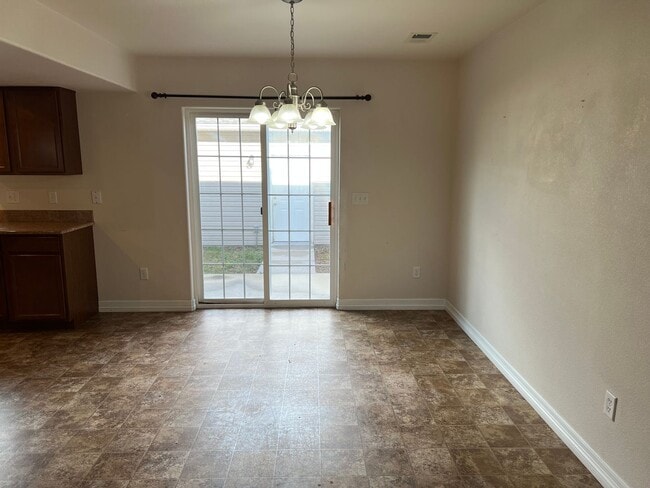 Building Photo - 4809 Garnet Way