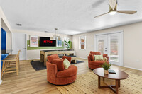 Building Photo - 210 42nd St W