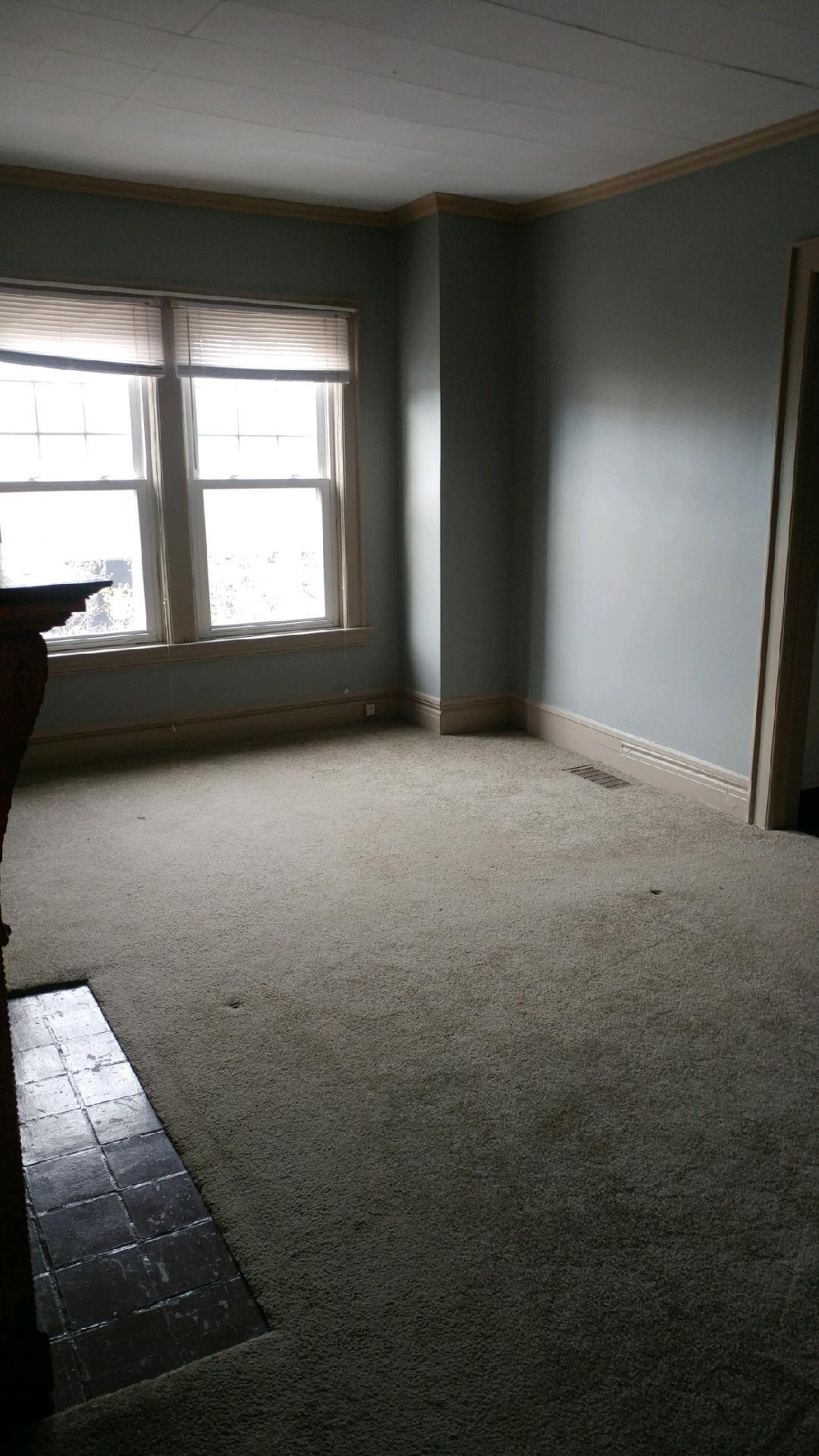Living Room - 734 Auburn Ave