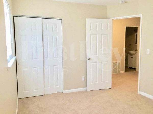 Building Photo - 11428 Framingham Dr