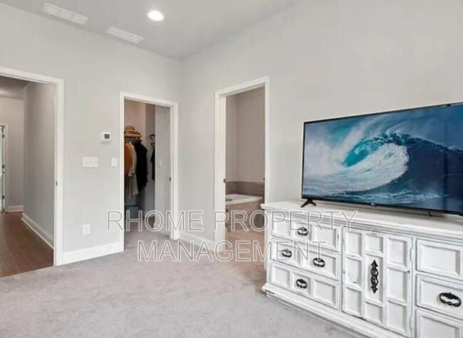 Building Photo - 299 Benson Manor Cir
