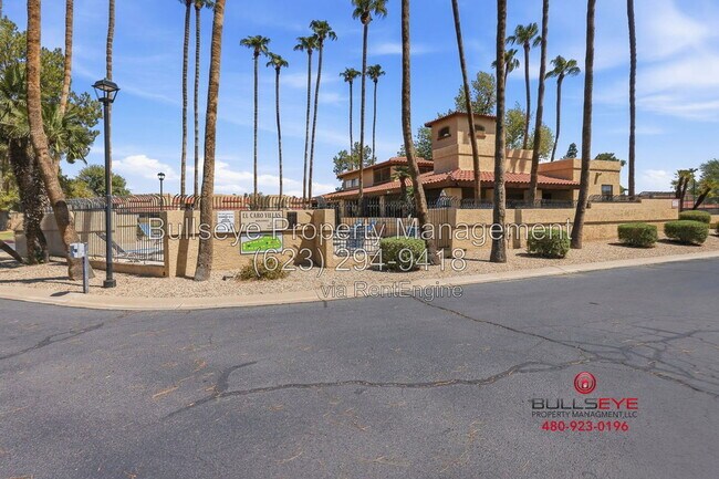 Building Photo - 8344 N 21st Dr