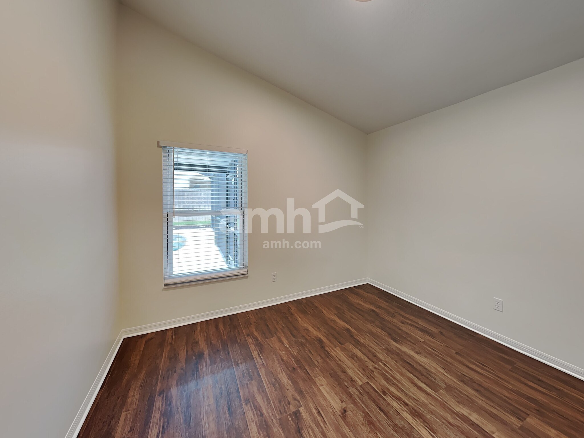 Building Photo - 11429 Kenley Cir